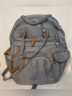 Lovevook diaper backpack with fold-out changing station gray